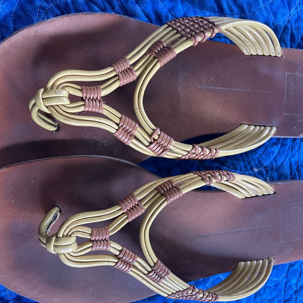Yellow Sandles